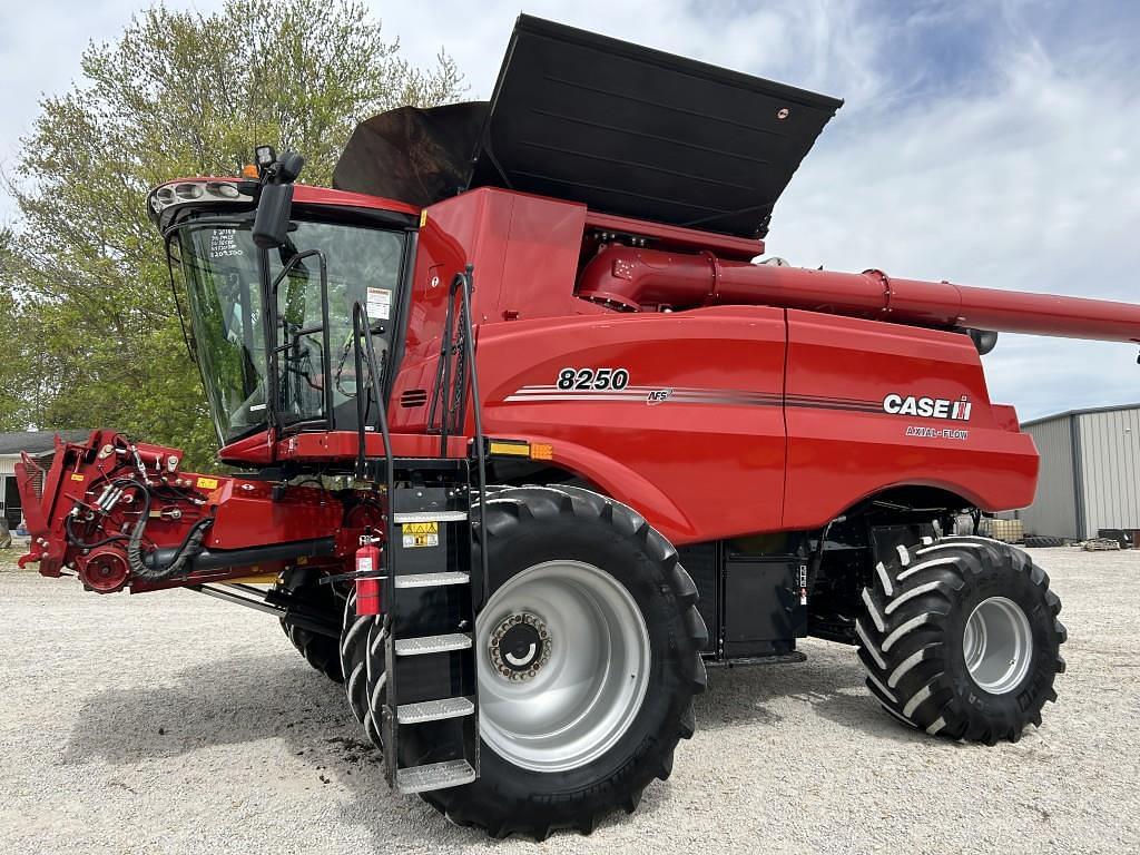 Image of Case IH 8250 Primary image