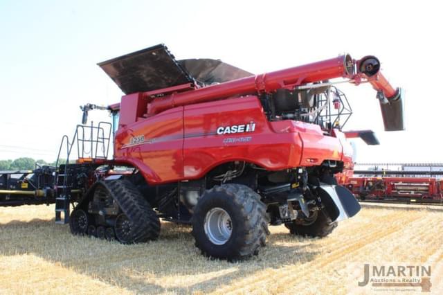 Image of Case IH 8250 equipment image 1