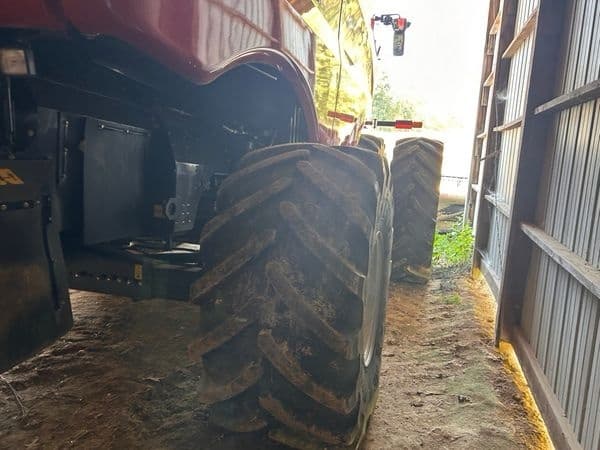 Image of Case IH 8250 equipment image 4