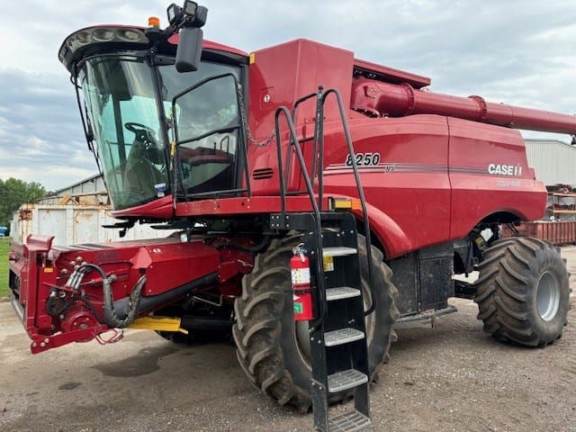 Main image Case IH 8250