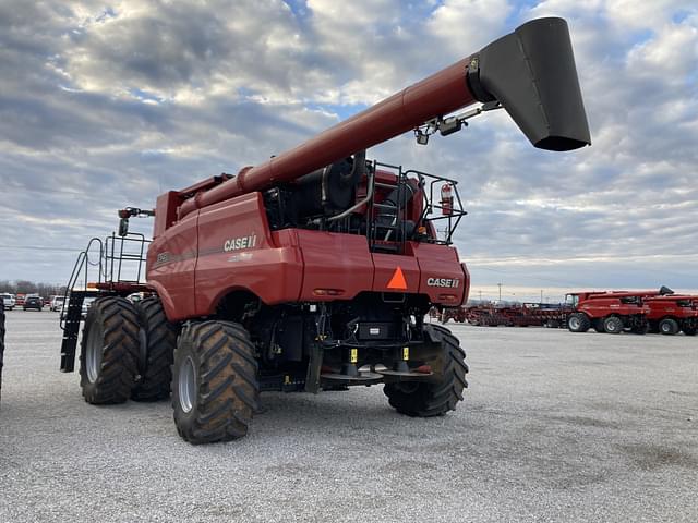 Image of Case IH 8250 equipment image 4