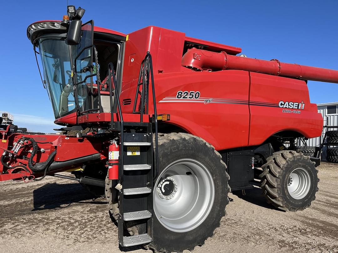 Image of Case IH 8250 Primary image