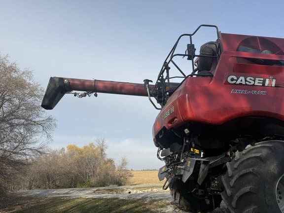 Image of Case IH 8250 equipment image 3
