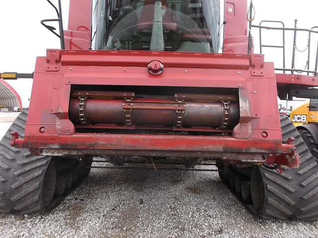 Image of Case IH 8250 equipment image 2