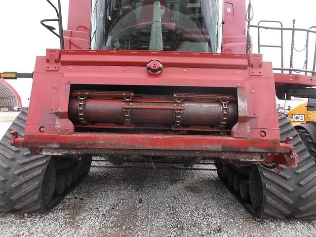 Image of Case IH 8250 equipment image 2