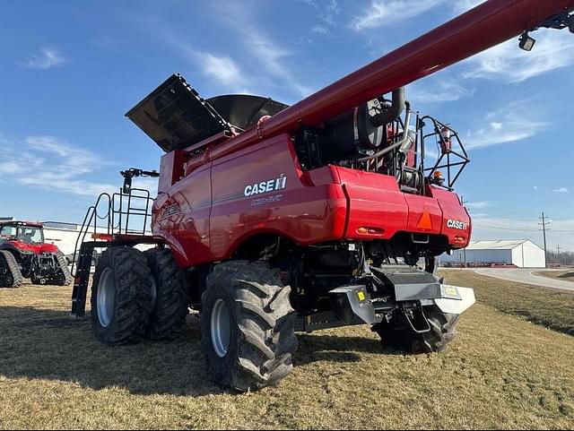 Image of Case IH 8250 equipment image 4