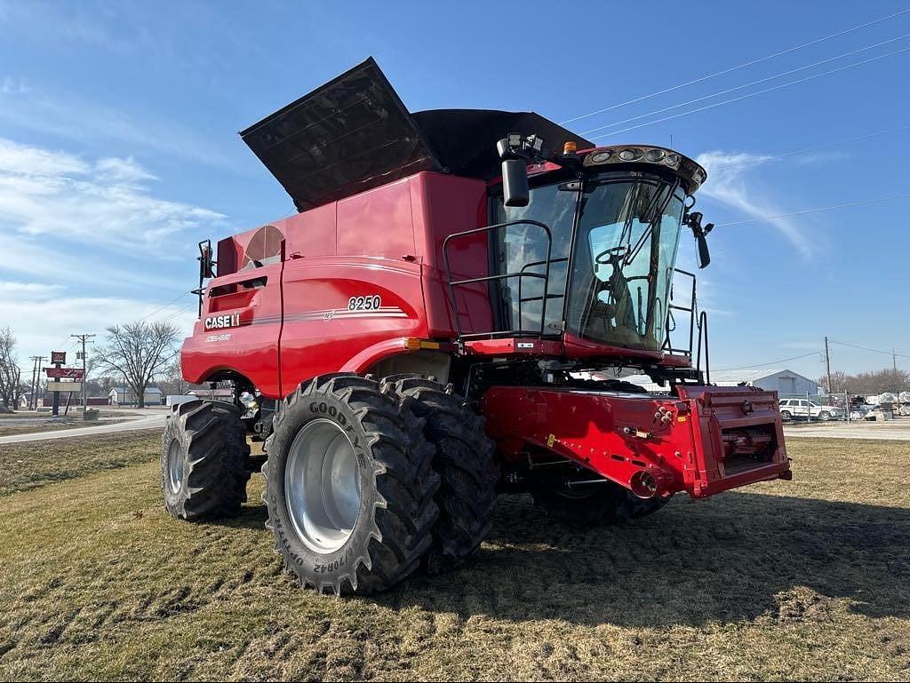 Image of Case IH 8250 Primary image