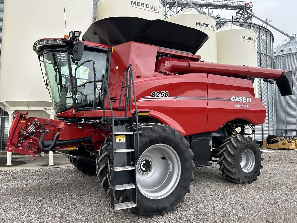 Image of Case IH 8250 Primary image