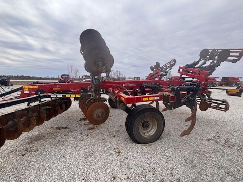 Image of Case IH Ecolo-Tiger 875 Primary image