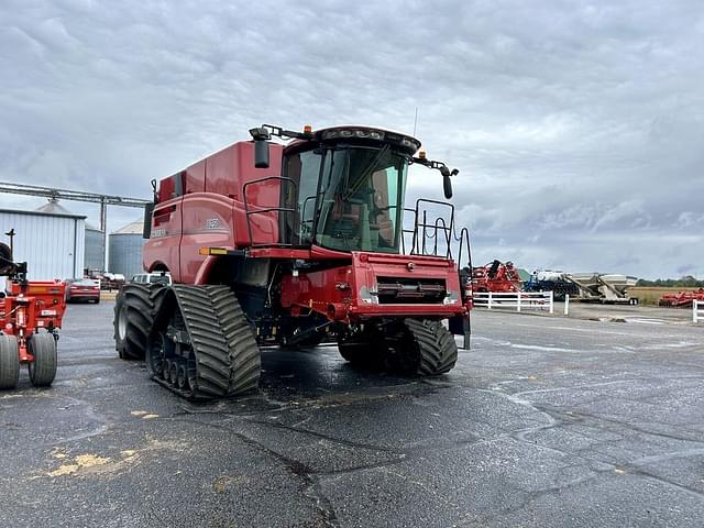 Image of Case IH 8250 equipment image 2