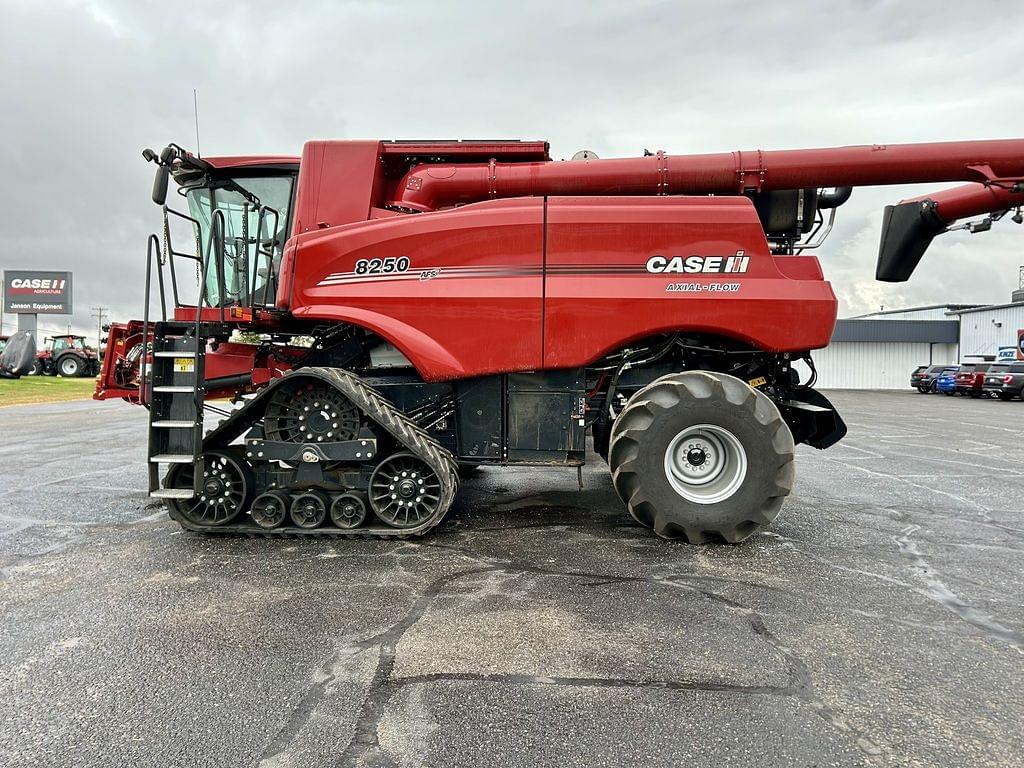 Image of Case IH 8250 Primary image