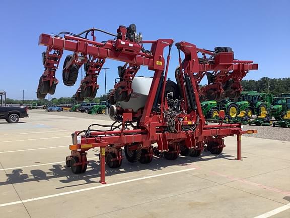 Image of Case IH 2130 equipment image 2