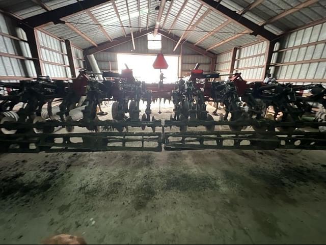 Image of Case IH Ecolo-Tiger 875 equipment image 4