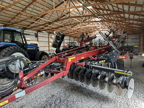 Image of Case IH Ecolo-Tiger 875 equipment image 1