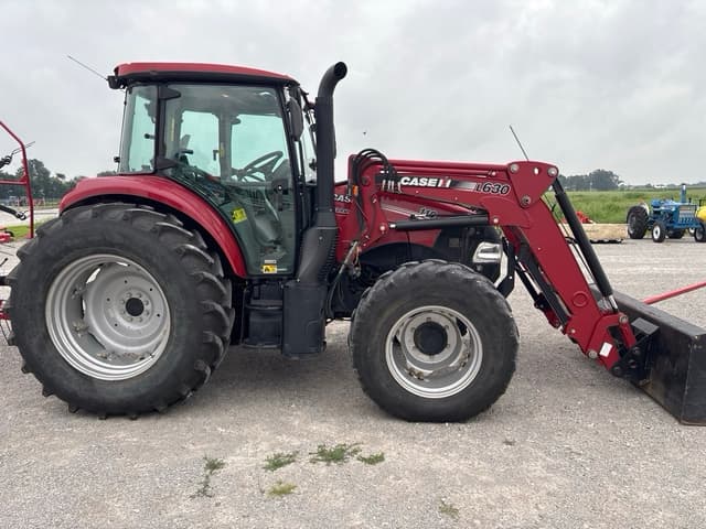 Image of Case IH Farmall 100C equipment image 1