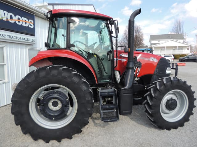 Image of Case IH Farmall 120A equipment image 3