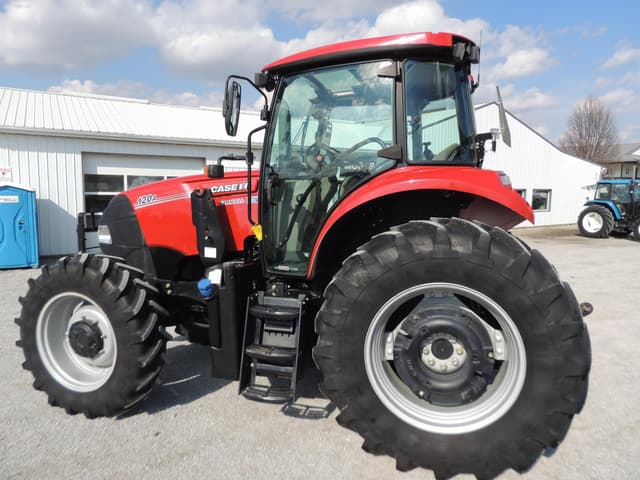 Image of Case IH Farmall 120A equipment image 1