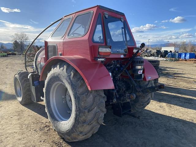 Image of Case IH Farmall 120C equipment image 3