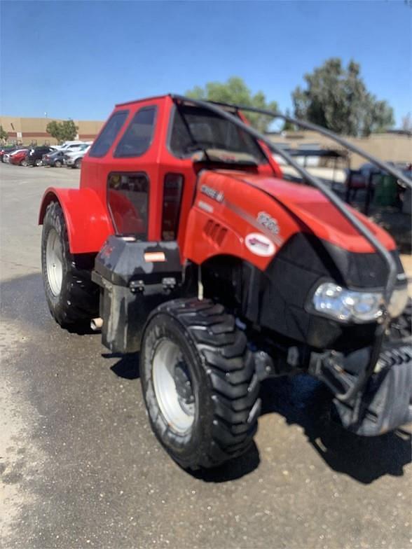 Image of Case IH Farmall 120C equipment image 1