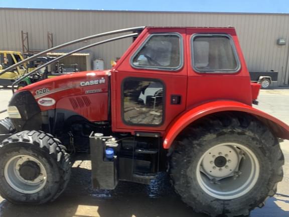 Image of Case IH Farmall 120C equipment image 1