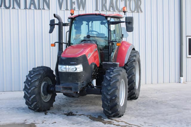 Image of Case IH Farmall 120U equipment image 1