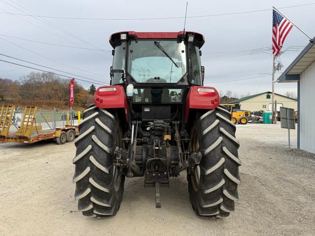 Image of Case IH Farmall 130A equipment image 3