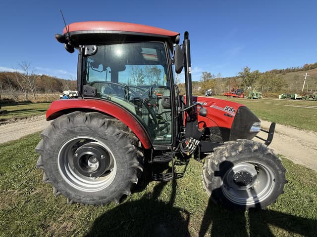 Image of Case IH Farmall 55A equipment image 3