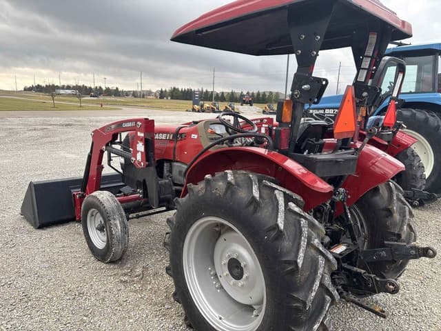 Image of Case IH Farmall 70A equipment image 2