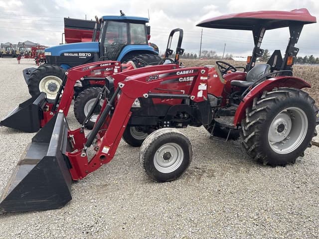 Image of Case IH Farmall 70A equipment image 1
