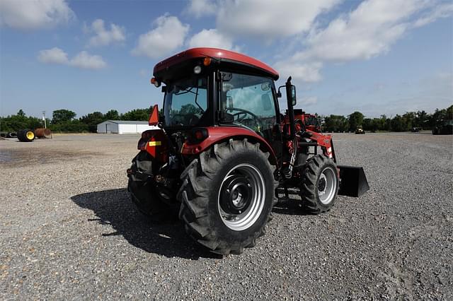 Image of Case IH Farmall 75A equipment image 3