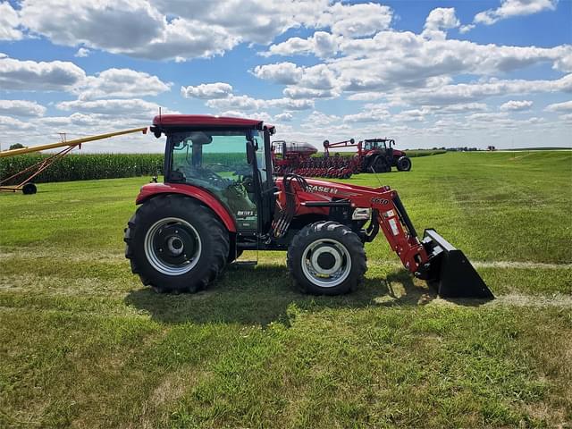 Image of Case IH Farmall 75A equipment image 4