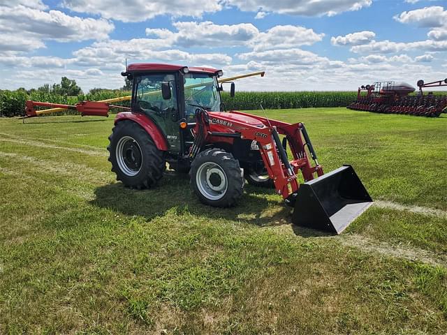 Image of Case IH Farmall 75A equipment image 3