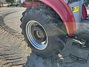 Main image Case IH Farmall 75C 12