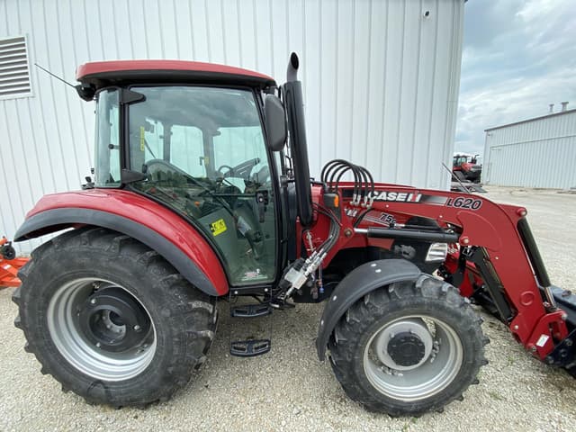 Image of Case IH Farmall 75C equipment image 4