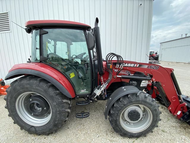 Image of Case IH Farmall 75C equipment image 4