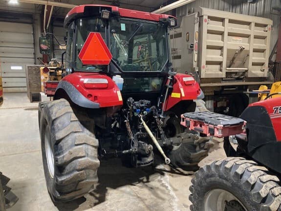 Image of Case IH Farmall 75C equipment image 2