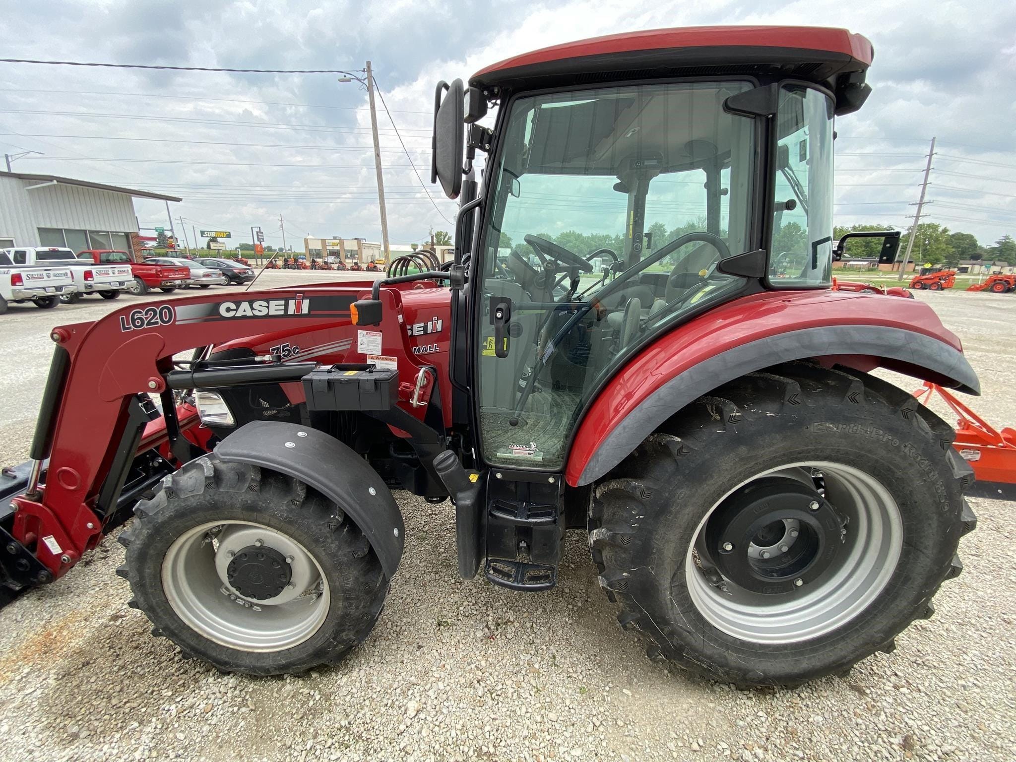 2019 Case IH Farmall 75C Equipment Image0