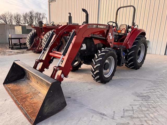 Image of Case IH Farmall 90C equipment image 1