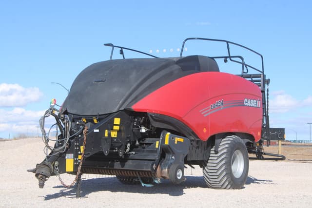 Image of Case IH LB434XL equipment image 4