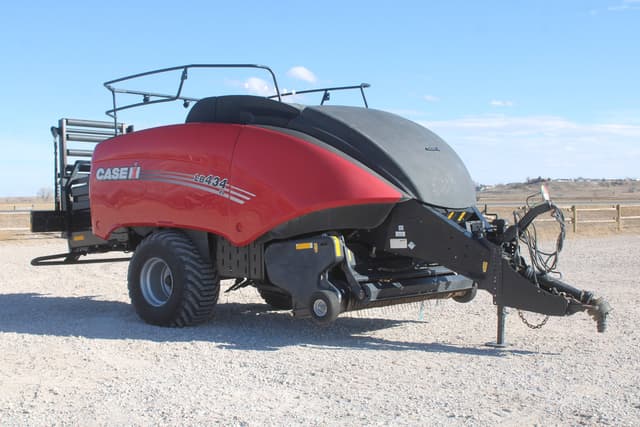 Image of Case IH LB434XL equipment image 2