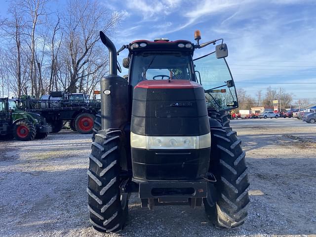 Image of Case IH Magnum 180 equipment image 3