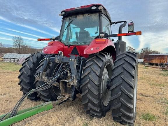 Image of Case IH Magnum 200 equipment image 3