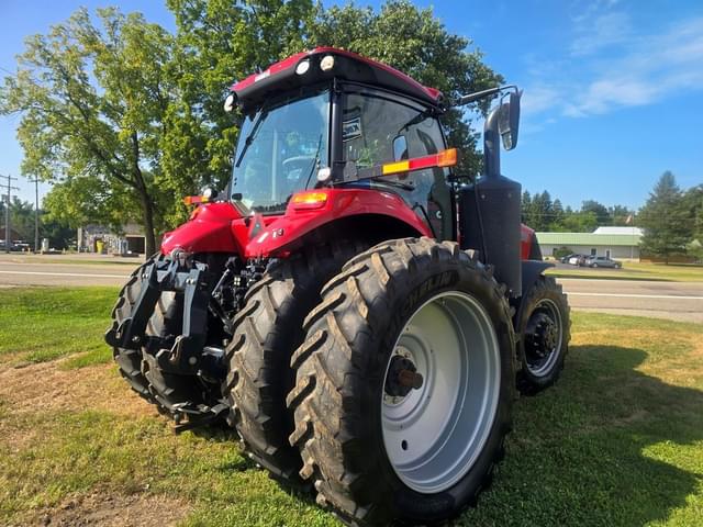 Image of Case IH Magnum 200 equipment image 4