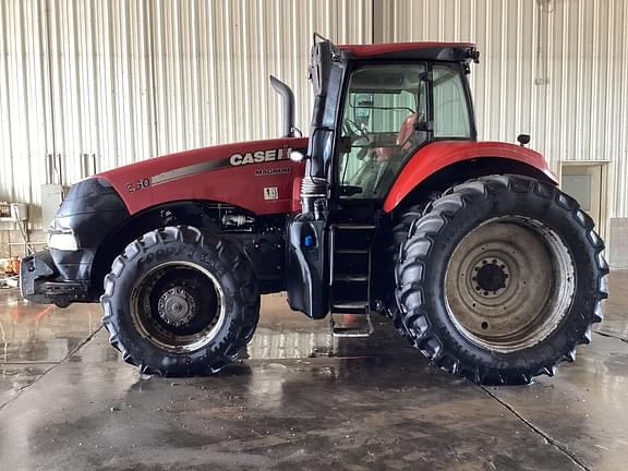 Image of Case IH Magnum 250 equipment image 4