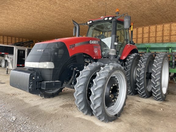 2019 Case IH Magnum 250 Equipment Image0