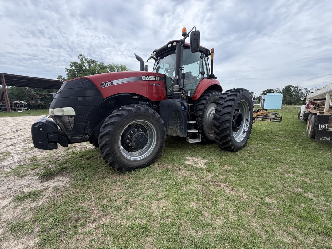 Image of Case IH Magnum 250 Primary image