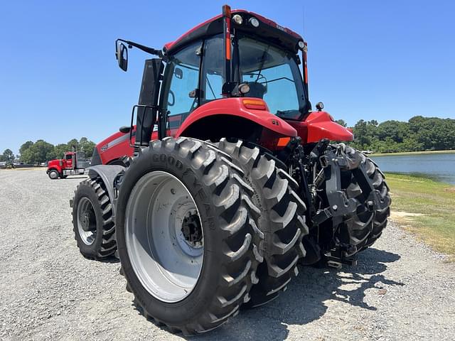 Image of Case IH Magnum 250 equipment image 2