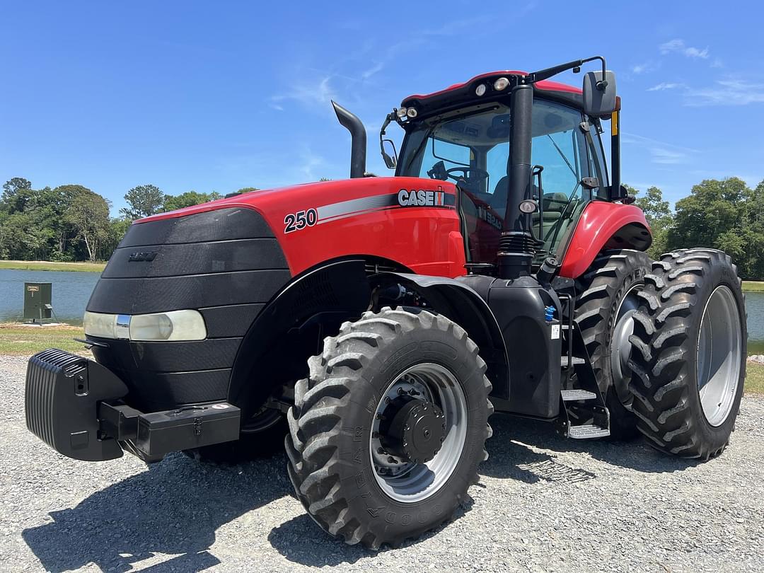 Image of Case IH Magnum 250 Primary image