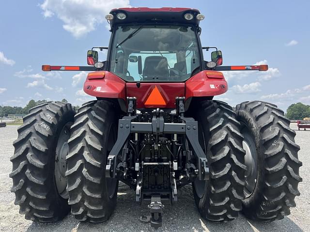 Image of Case IH Magnum 250 equipment image 3