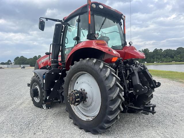 Image of Case IH Magnum 250 equipment image 3